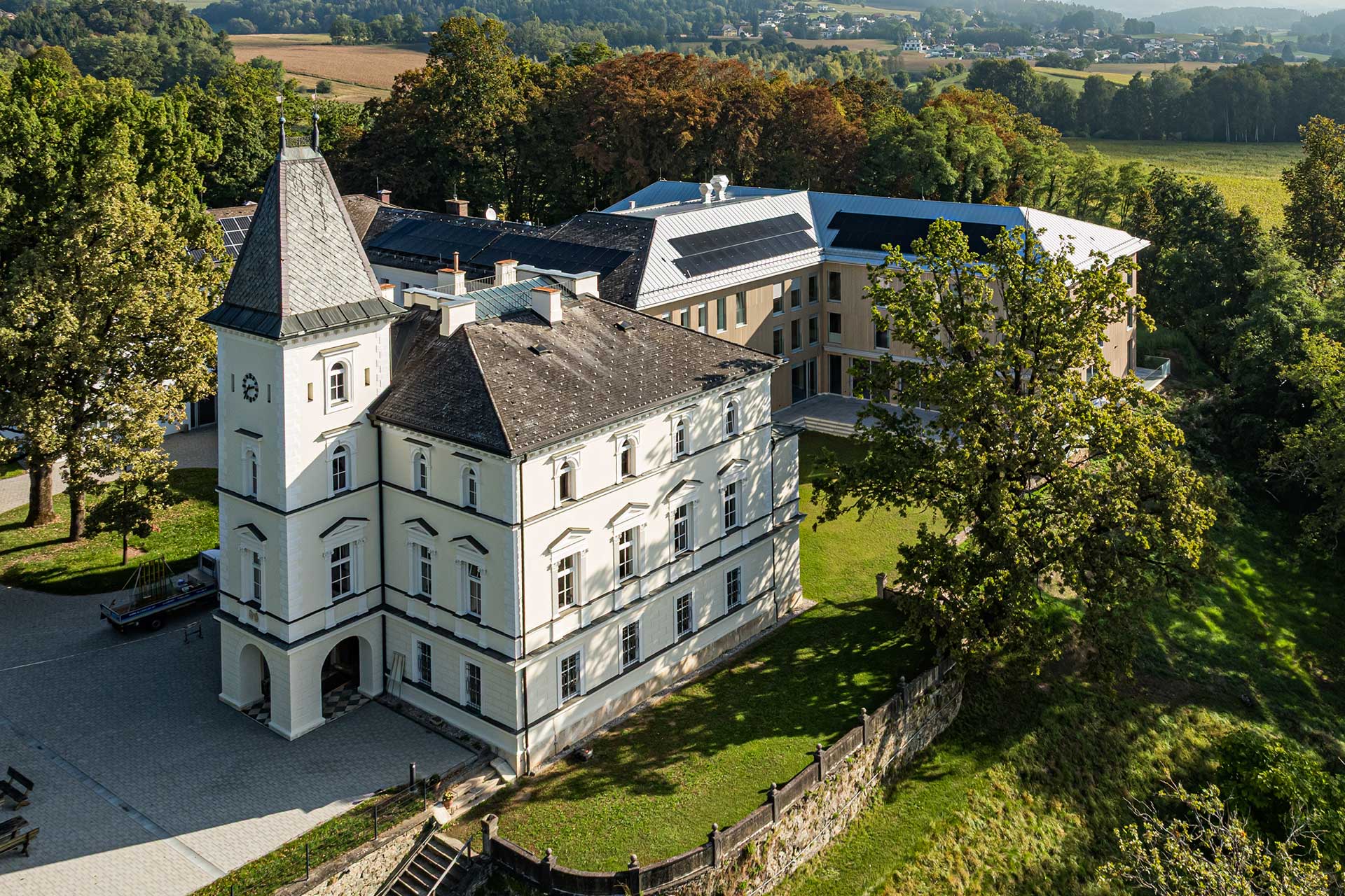 01_schloss-krastowitz_drohnenaufnahme