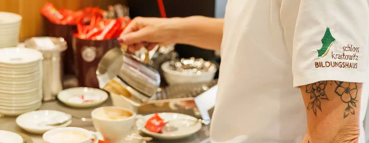 Das Bild zeigt ein Café Service 